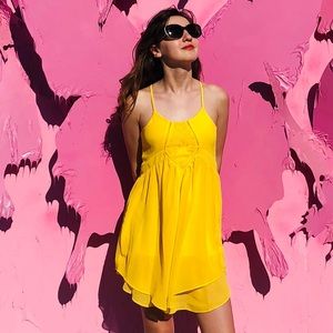 Pretty Yellow Sundress - Mid Thigh